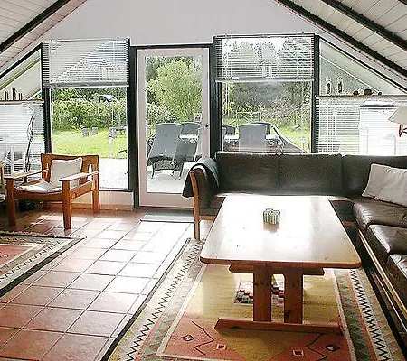 Three-bedroom Holiday In Rodby 4 Kramnitse